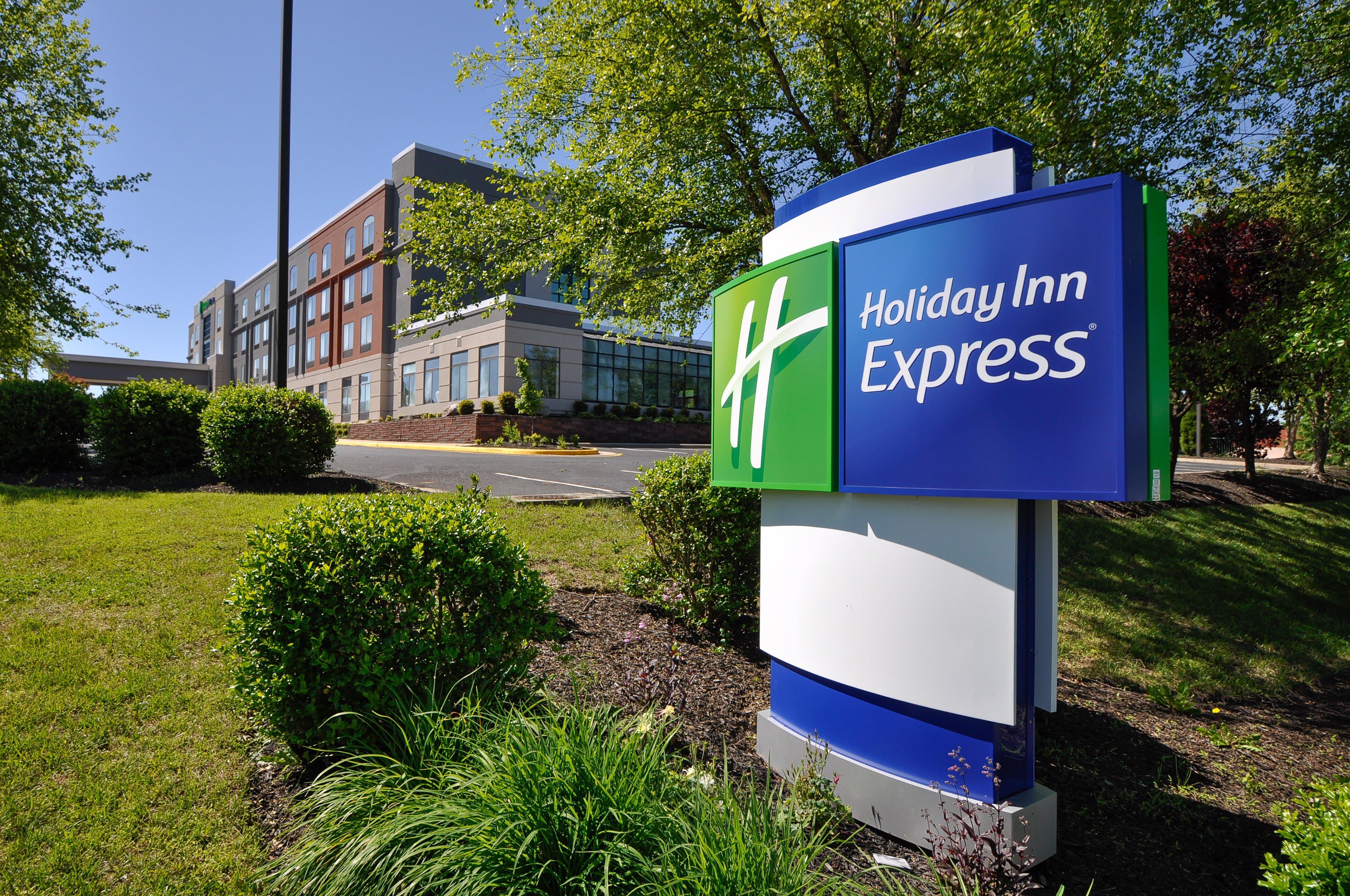 Holiday Inn Express Quantico Stafford Esterno foto